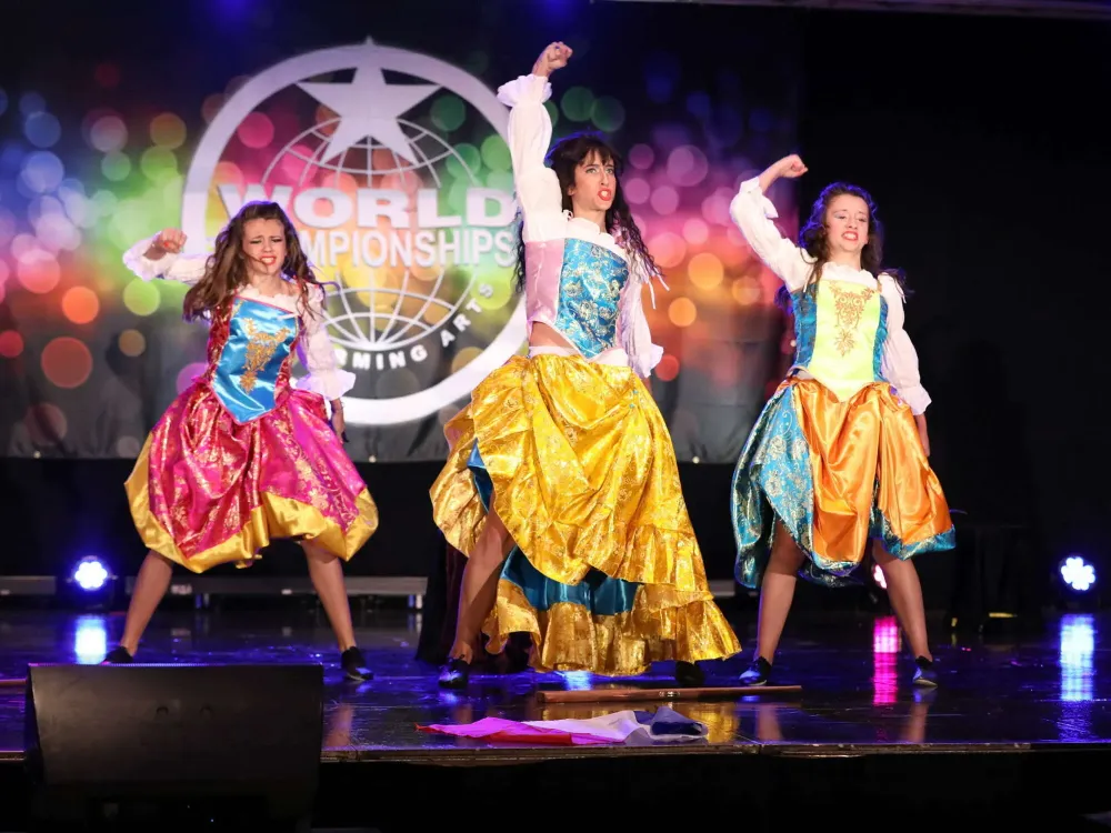 dance crew (9)